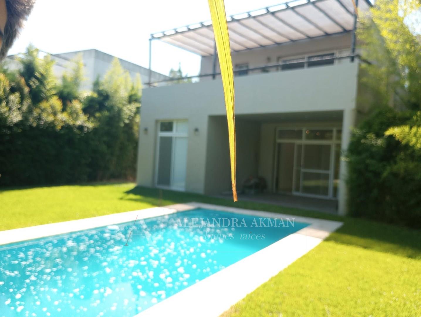av de los lagos 5800