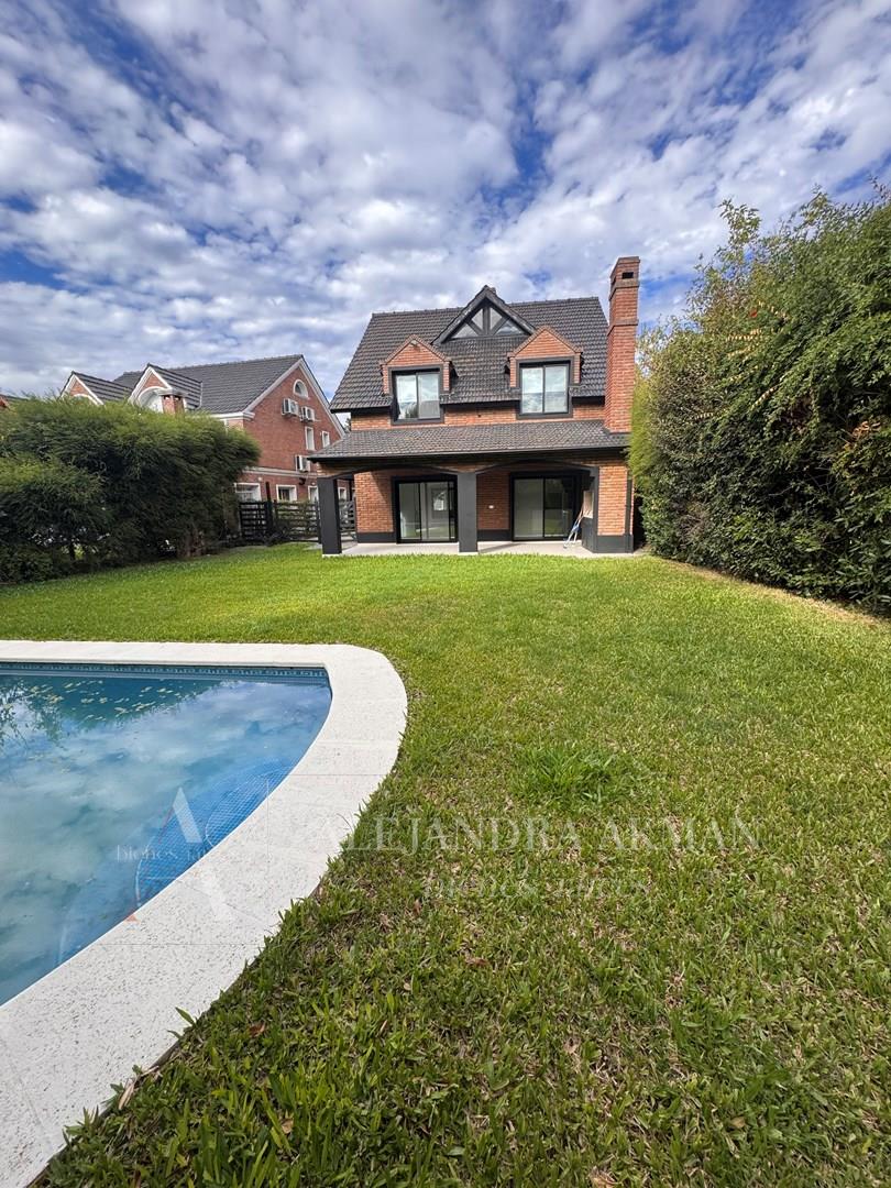 Juan Pedro Echeverria 800