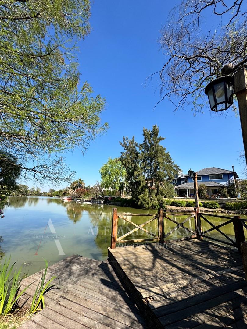 av de los lagos 4800
