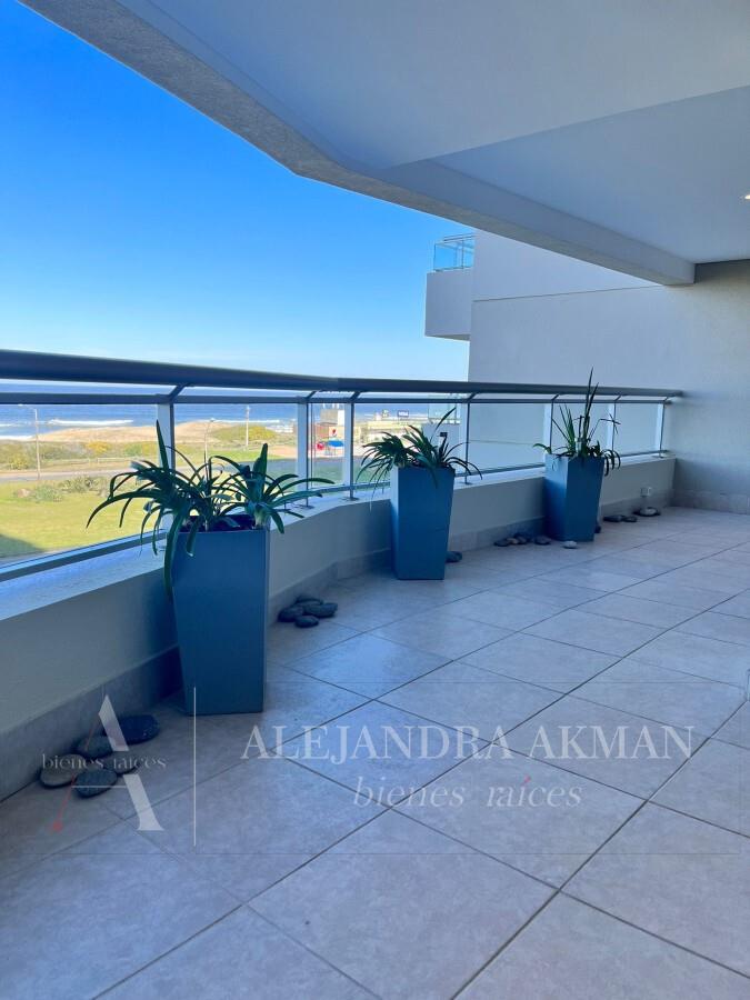 Apartamento Torrelobos  en Brava 200