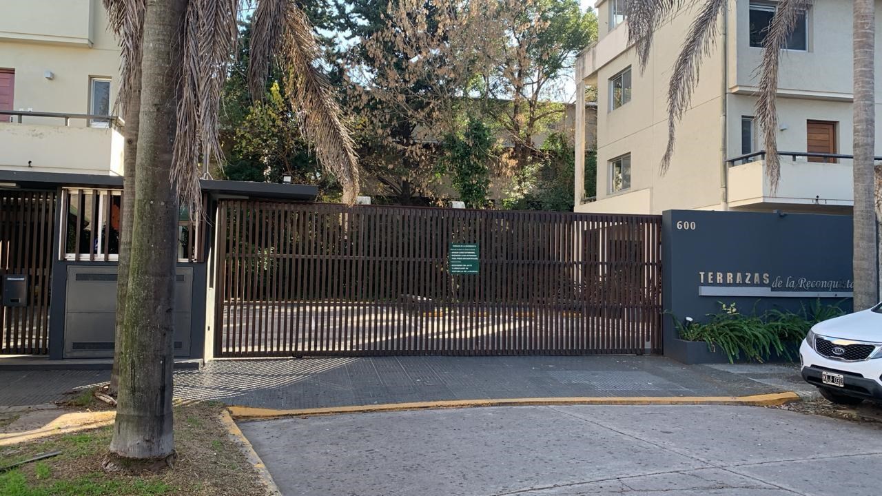 9 de julio 600