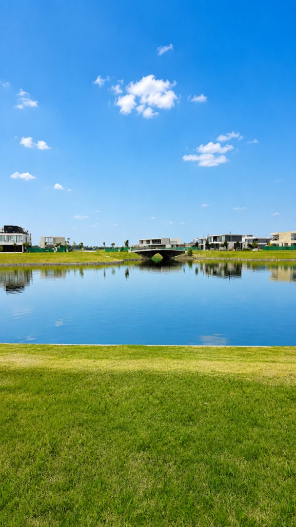 Lote al Agua en Venta en Los Puentes, Nordelta 200