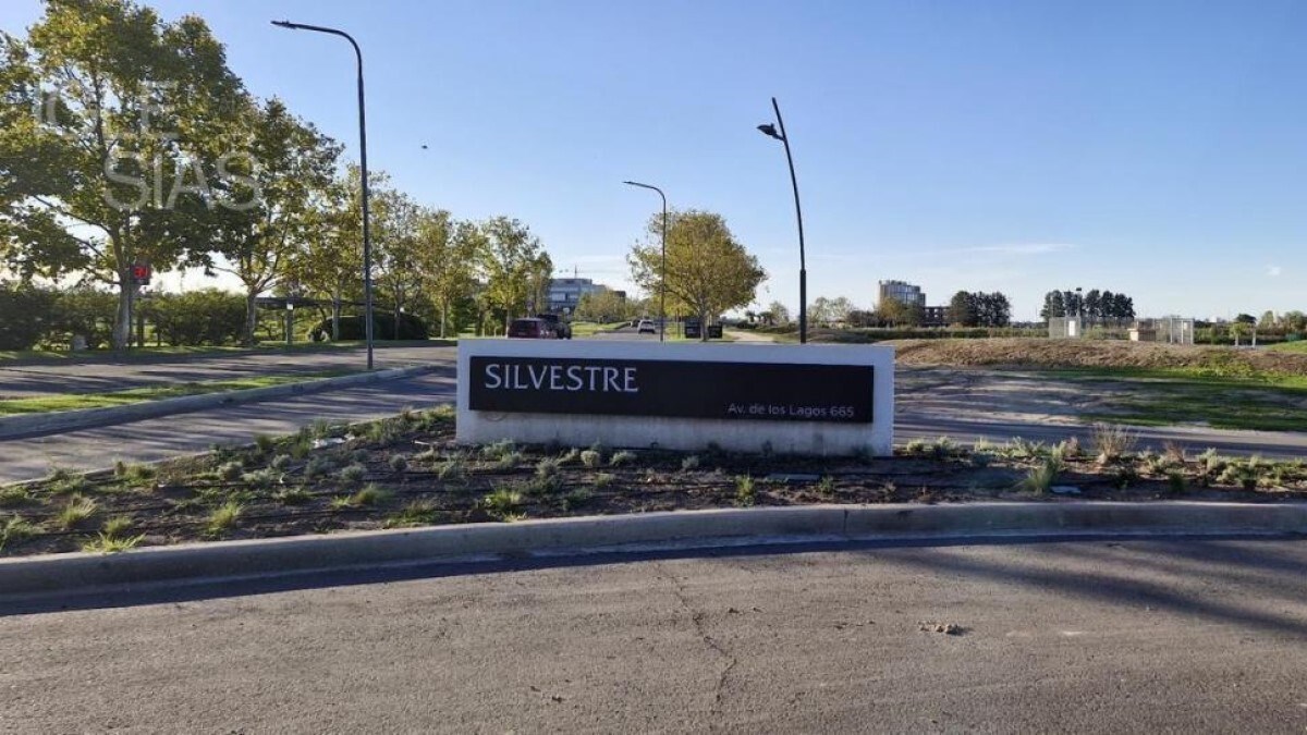 LOTE AL AGUA BARRIO SILVESTRE. NORDELTA 0