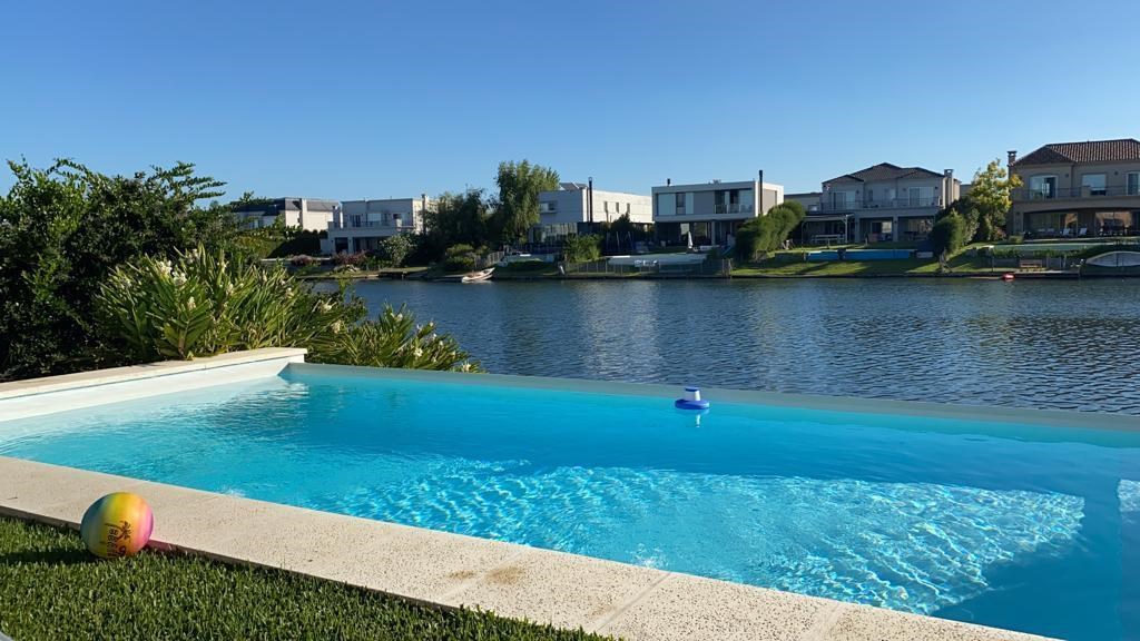 Los Lagos, Nordelta 100