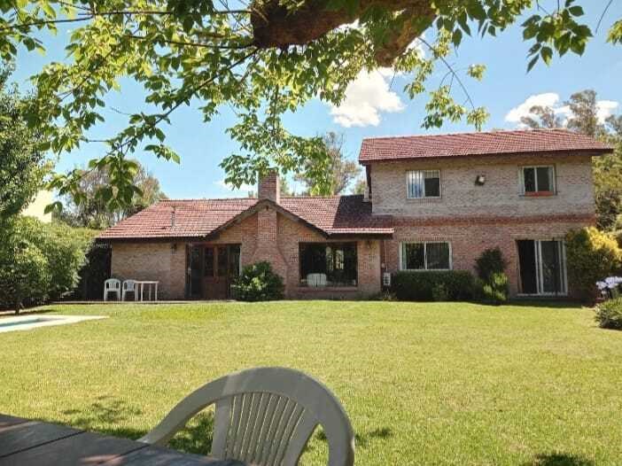 Los Ñanduces (bº Abierto) 100