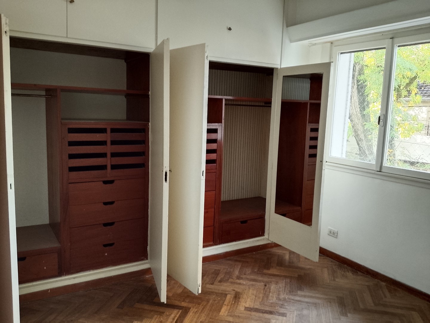 Dorm 2