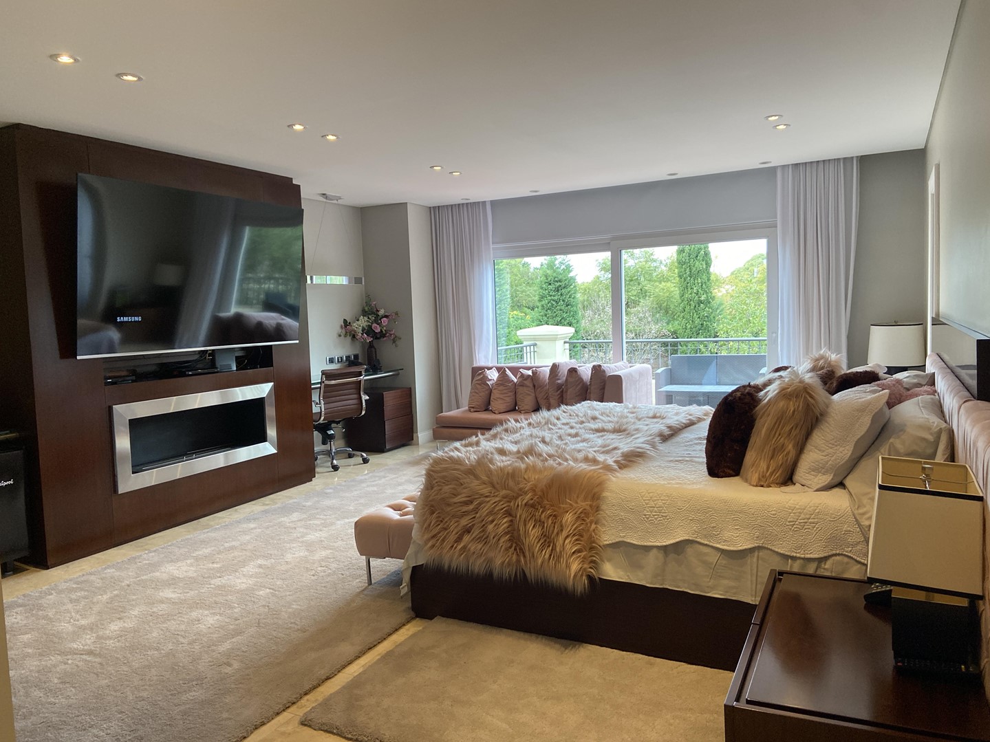 mastersuite.jpg