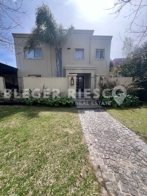 SANTA CATALINA AL AGUA 200