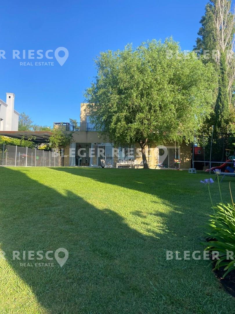 San Isidro Labrador 100