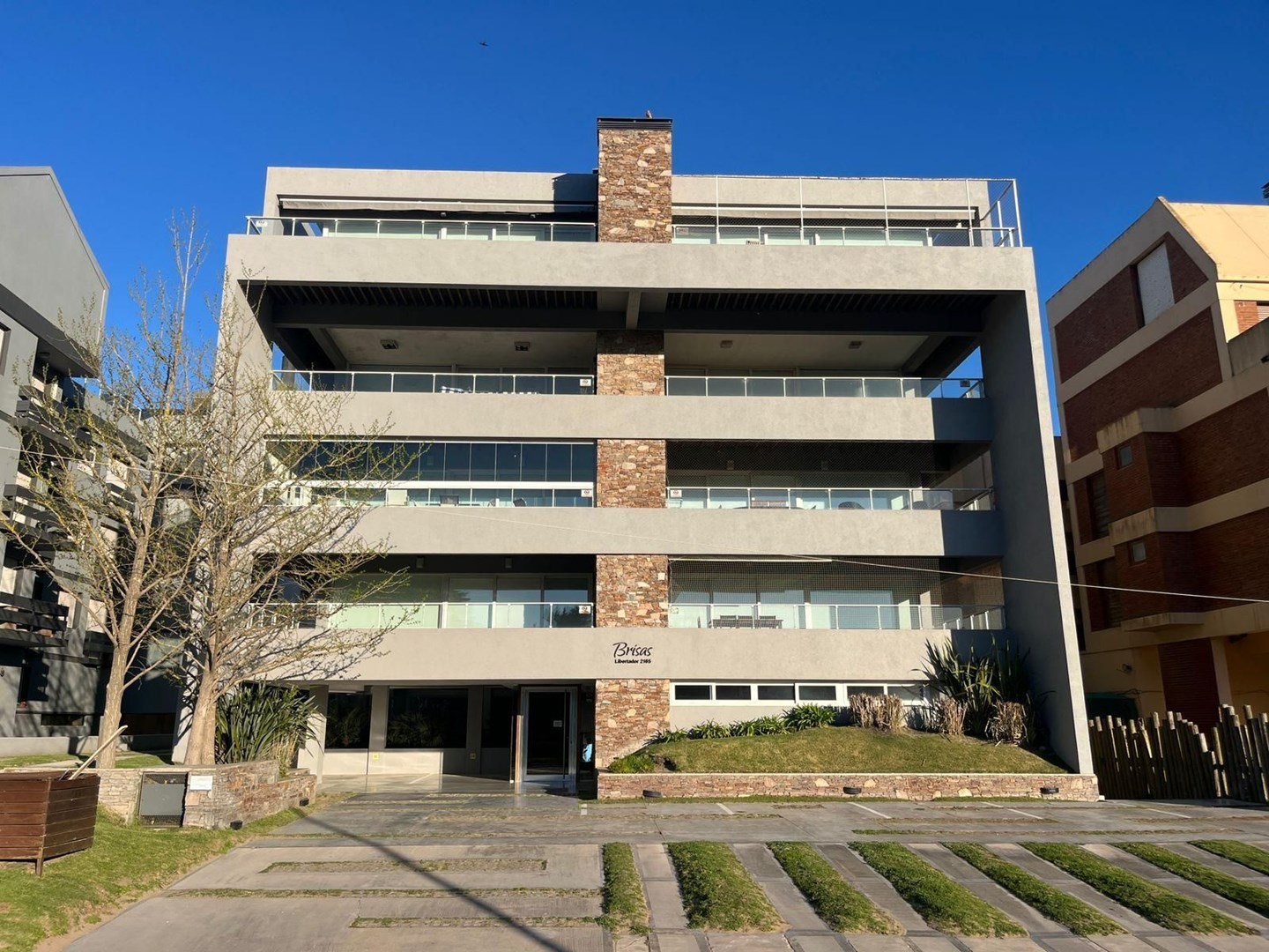Departamento en Pinamar -  Libertador 2100