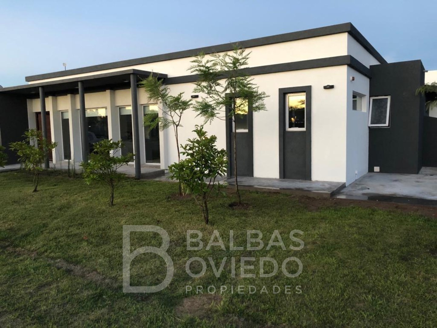 Costa Esmeralda Residencial 1 400