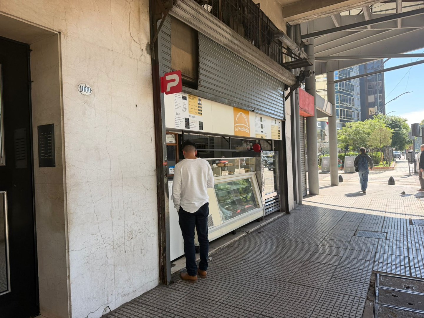 Leandro N. Alem 1000