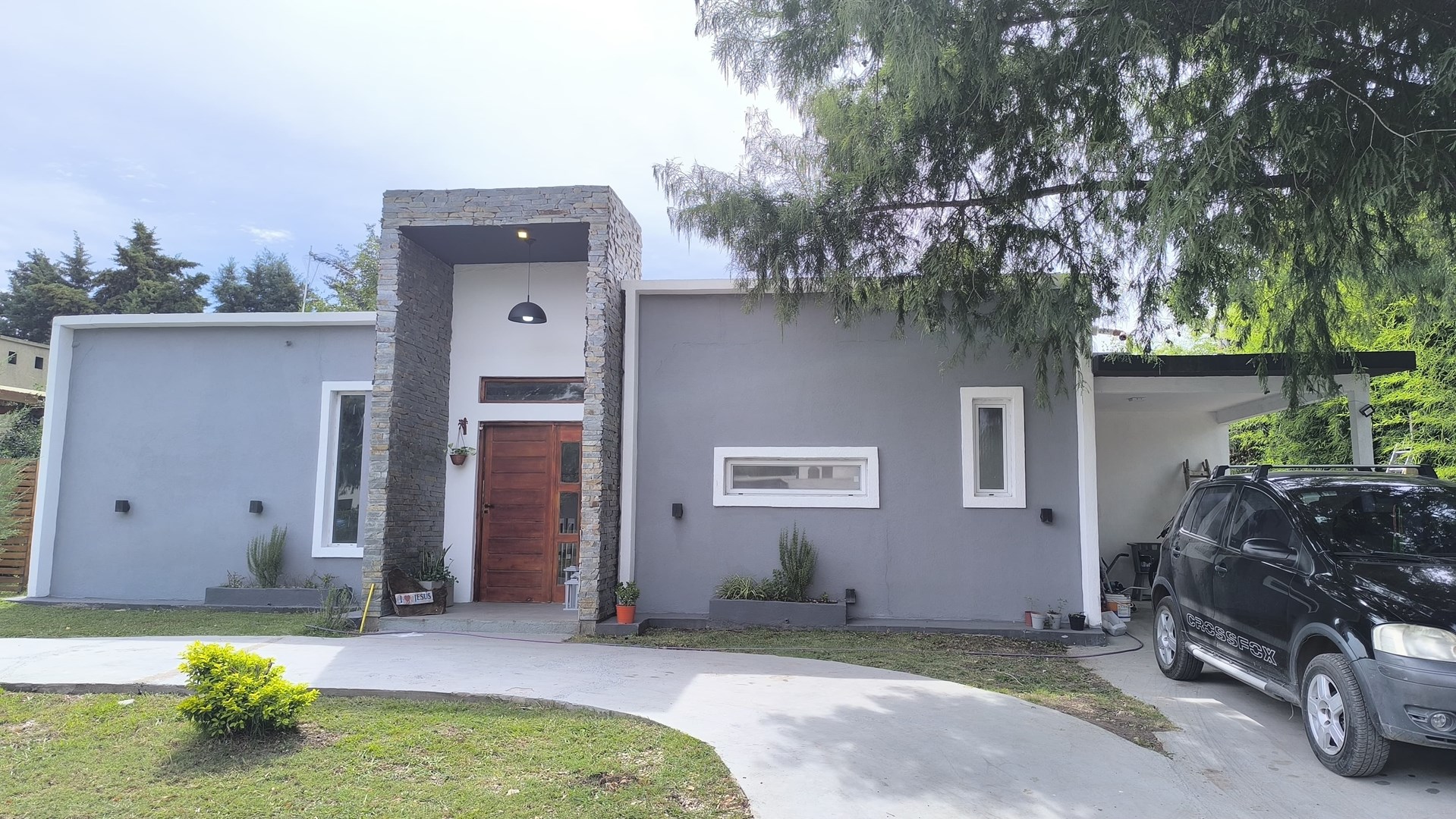 Pilar, Barrio Brujas