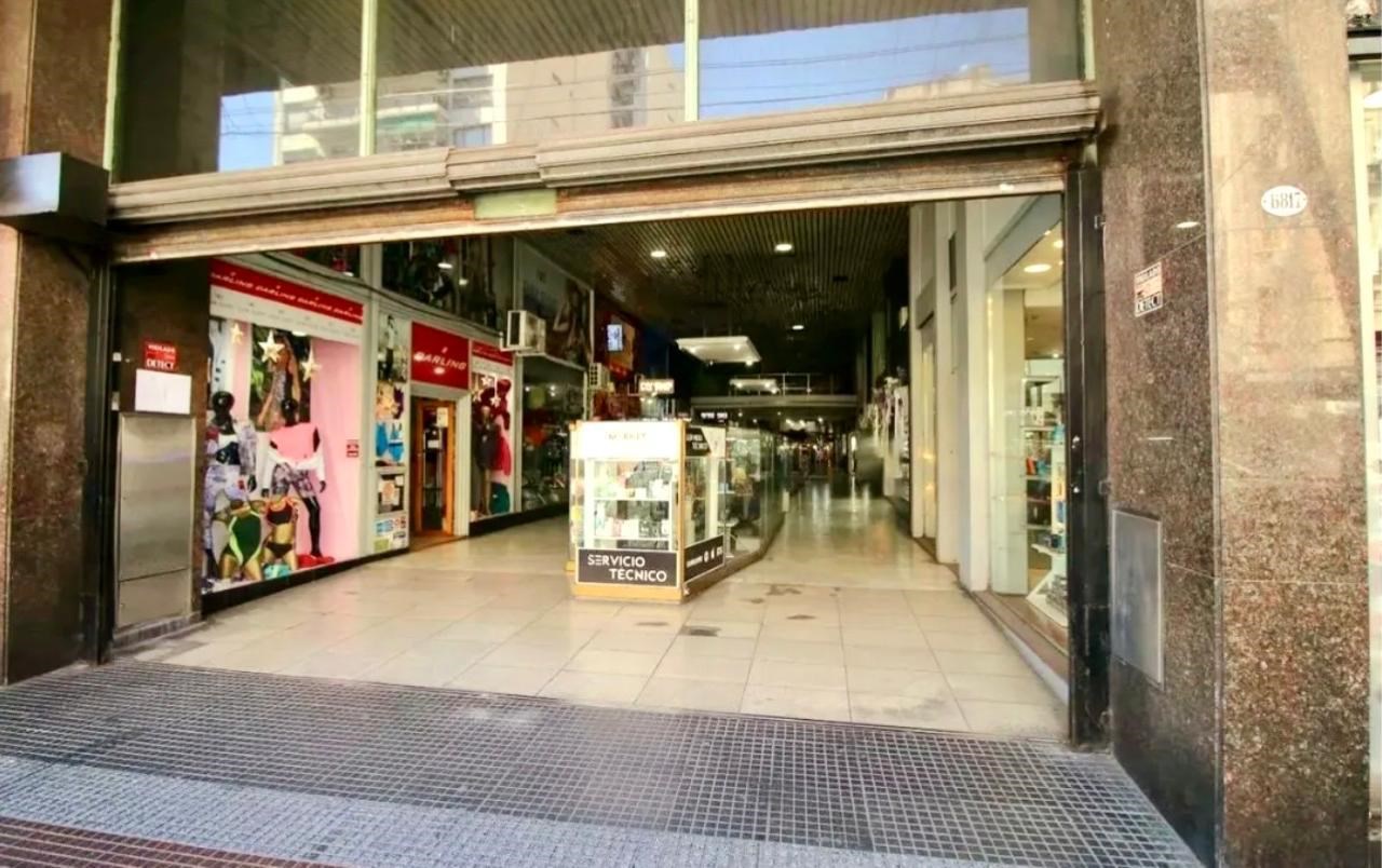 Av Rivadavia 6800