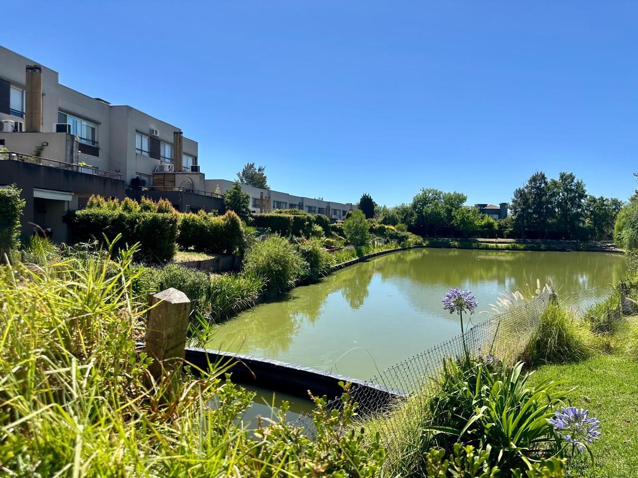 Lago Escondido