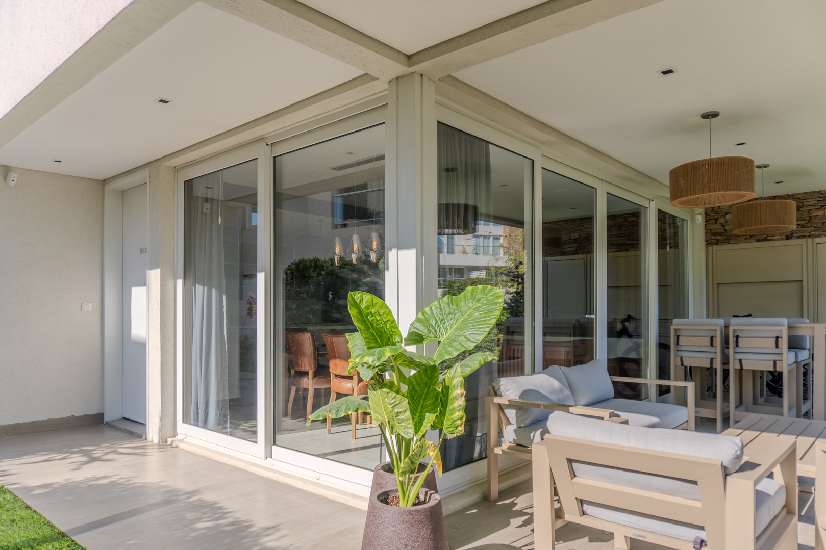 La Balconada, Castaños.