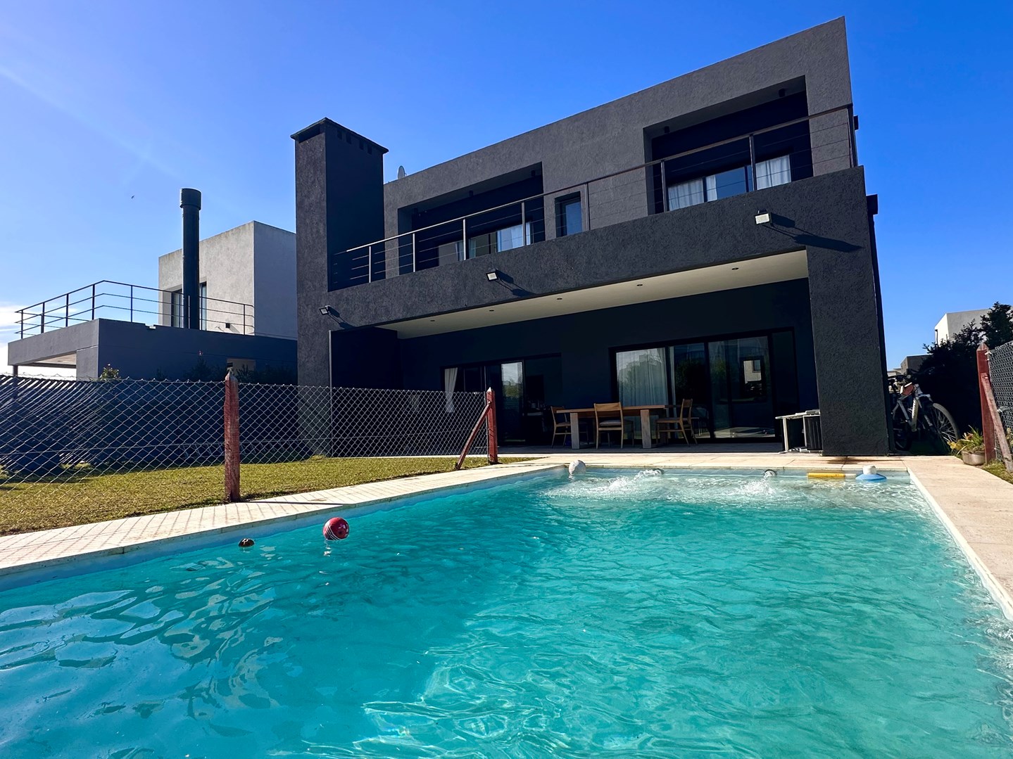 Vila Marina 2 100