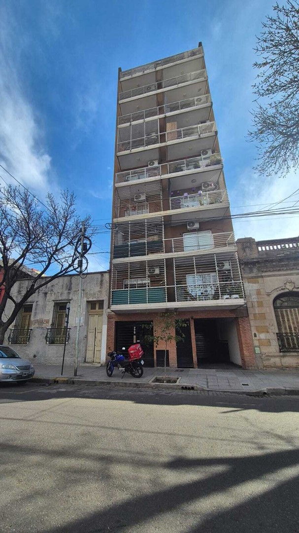 Granaderos 700