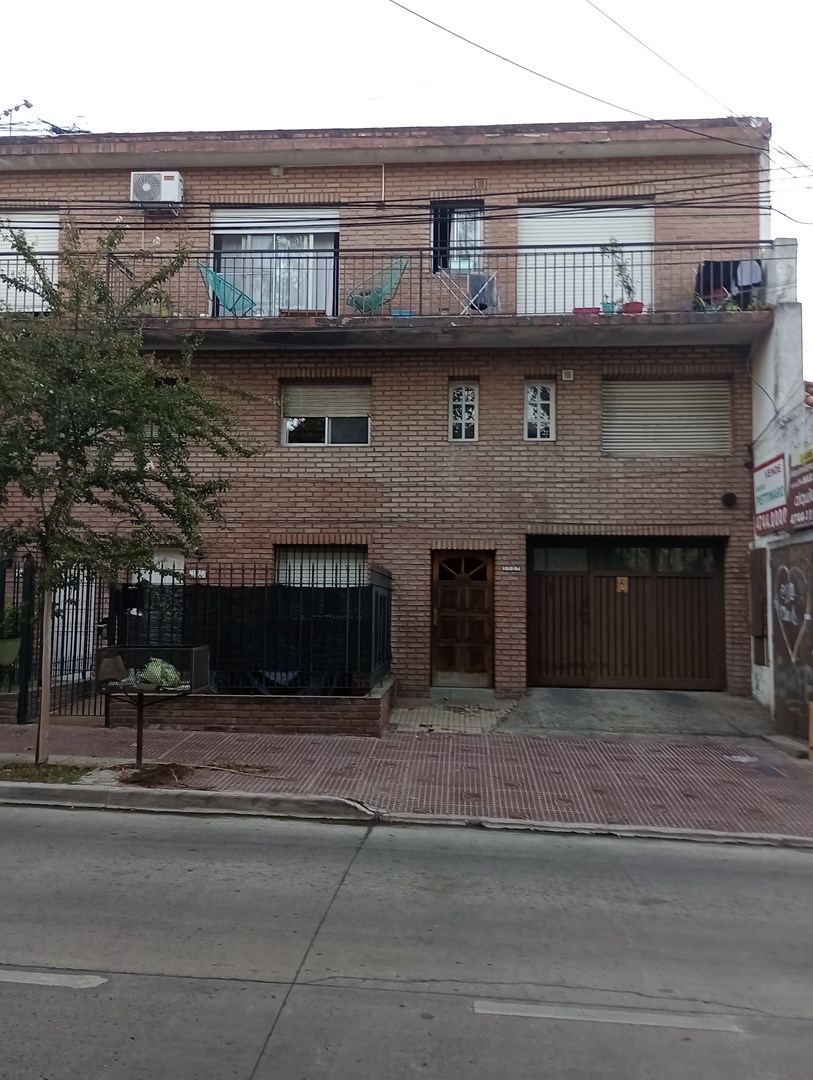Av. Libertador 1100