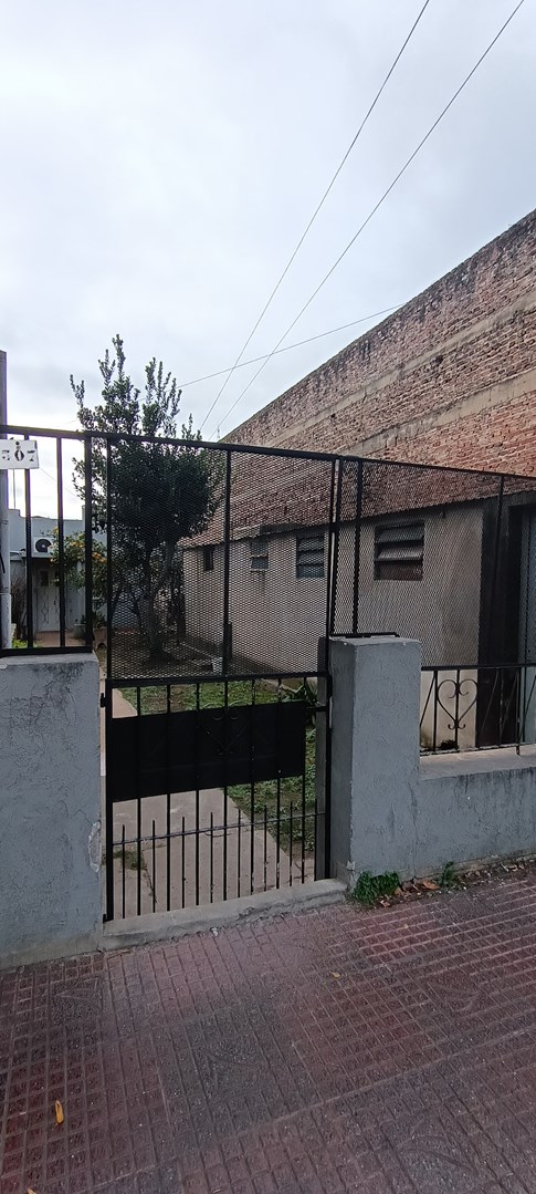 Hipolito Yrigoyen 3300