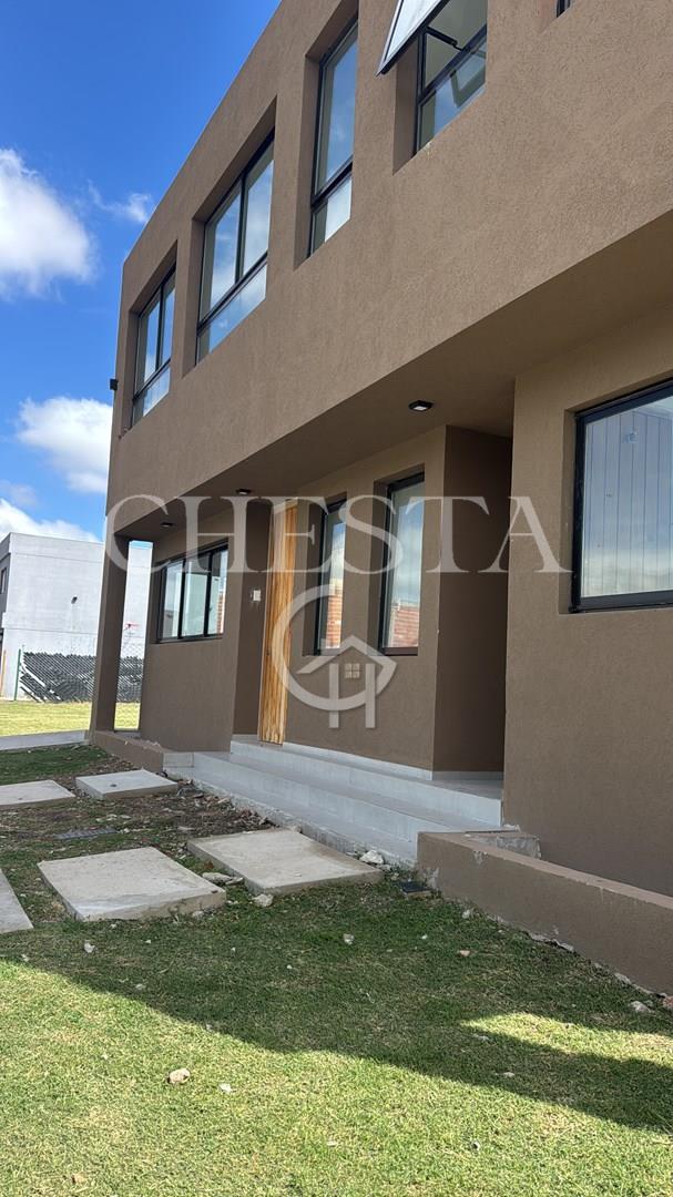 Colectora Panamericana Oeste 5300