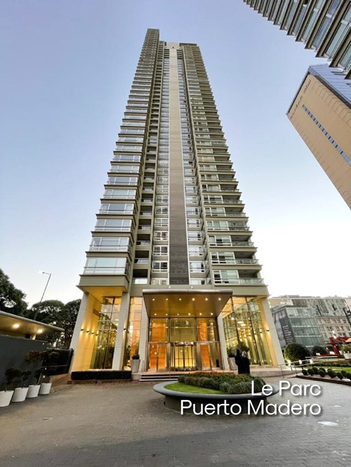 Azucena Villaflor 400