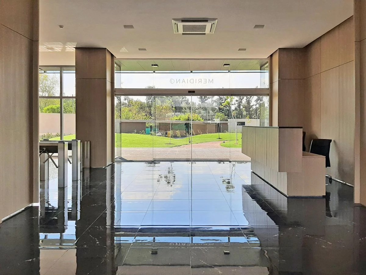 Edificio Meridiano Business Center - km 52 - Pilar