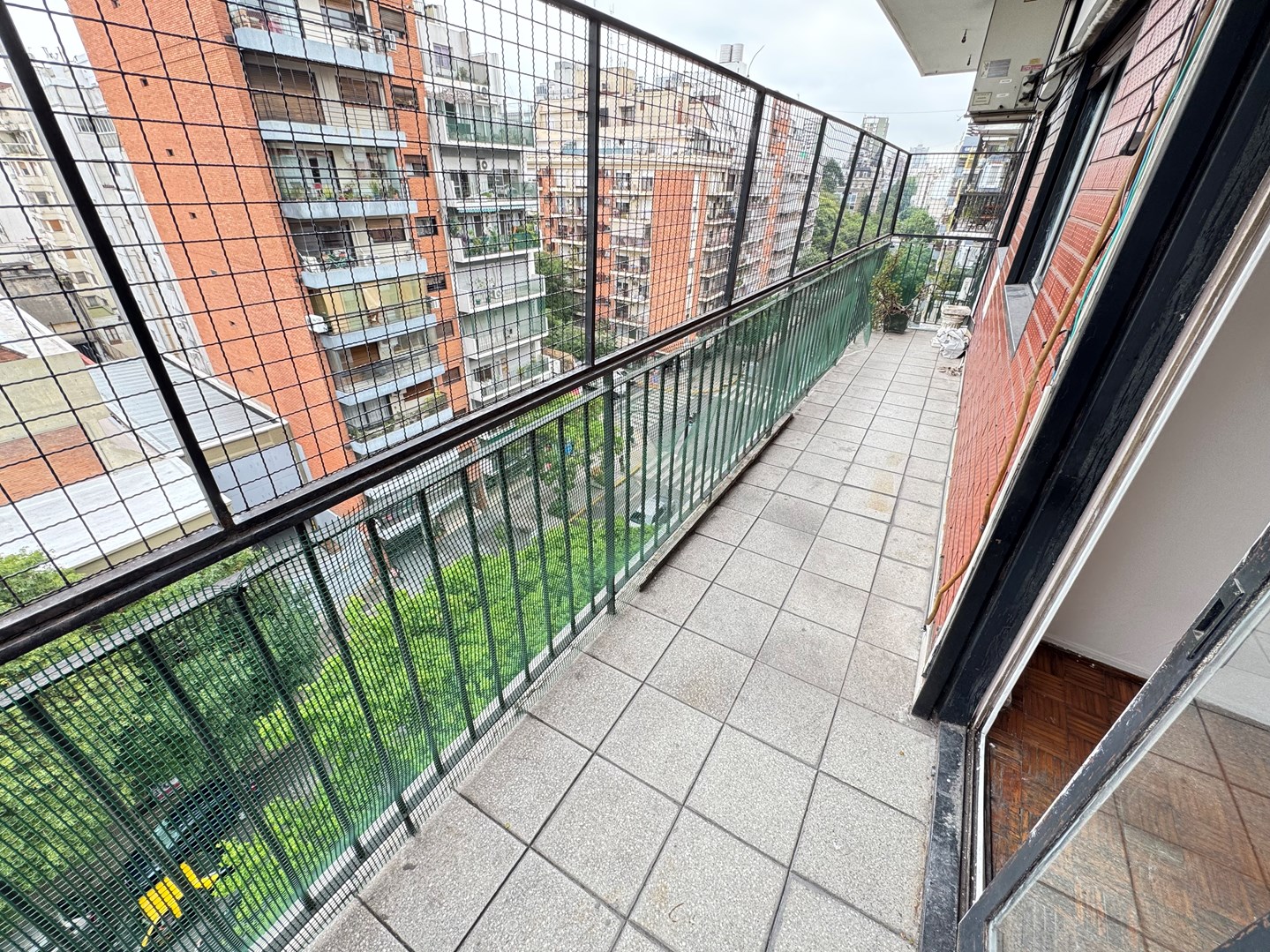 Jose Maria Moreno 300