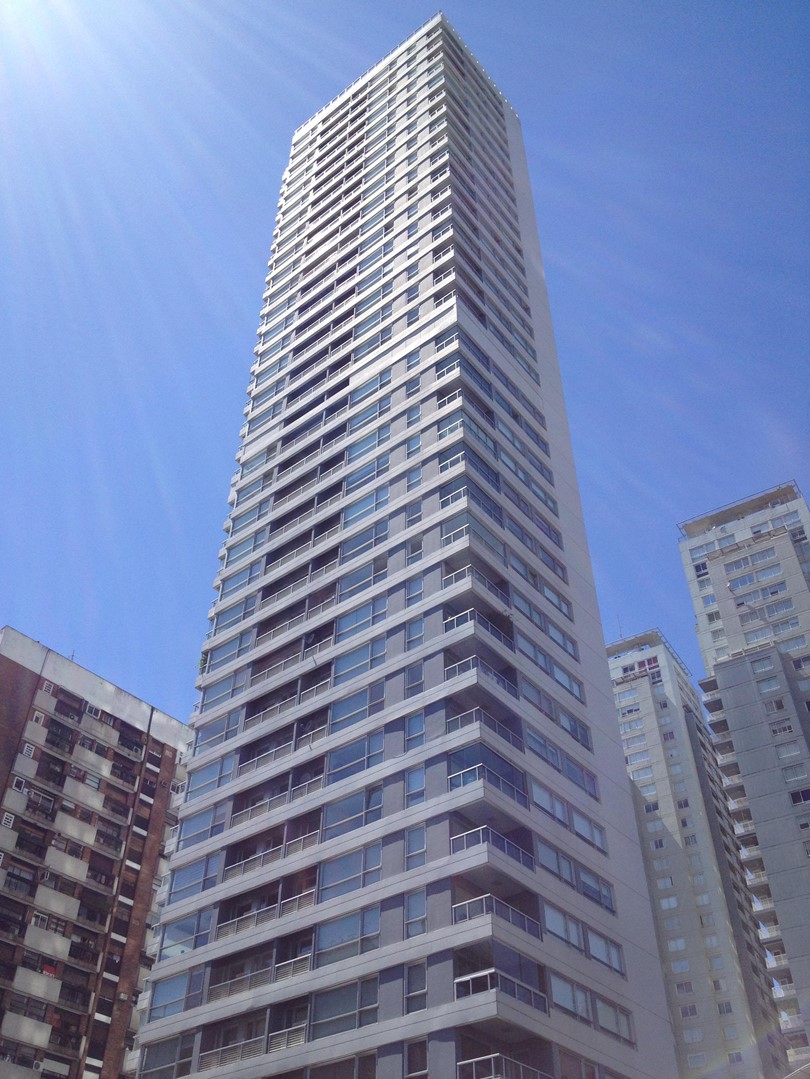 Jeronimo Salguero 2700