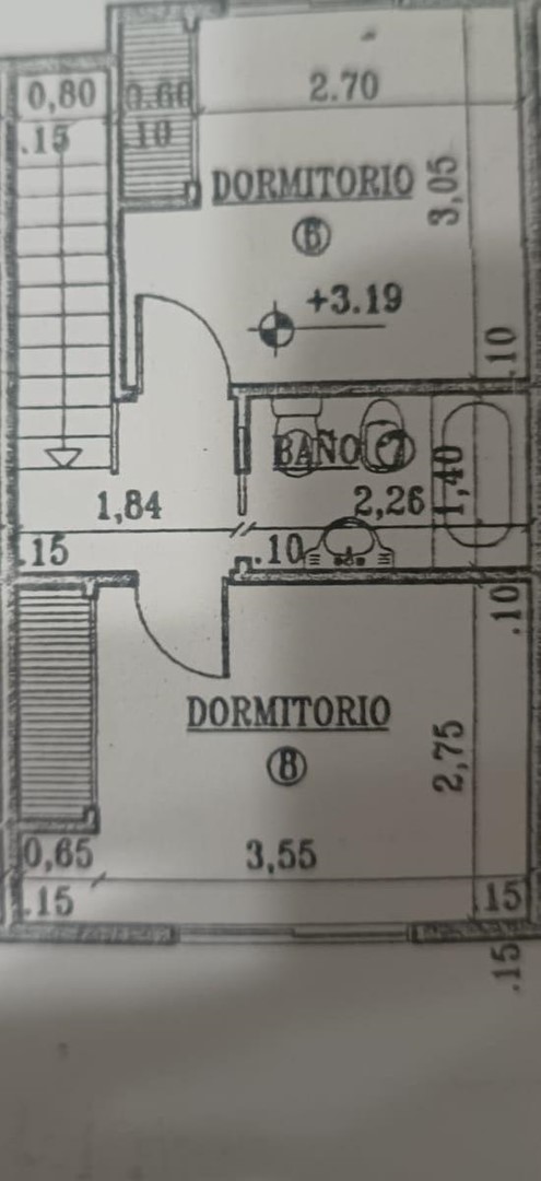 1915330062.jpg
