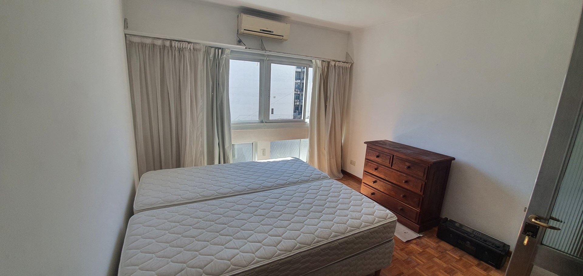Dormitorio 4