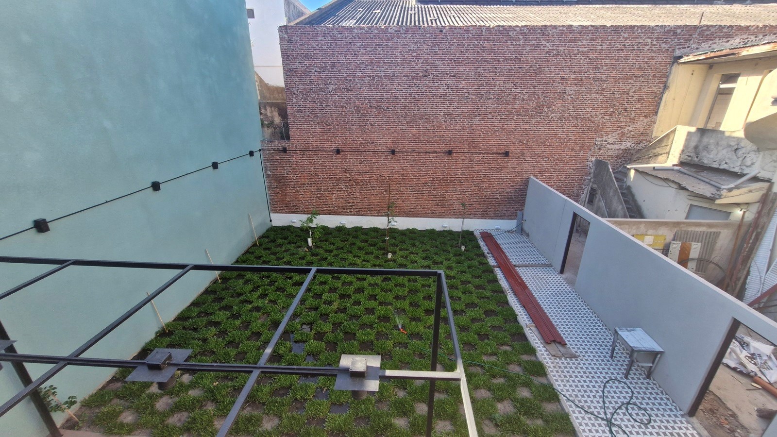 Lujan 2200, 1