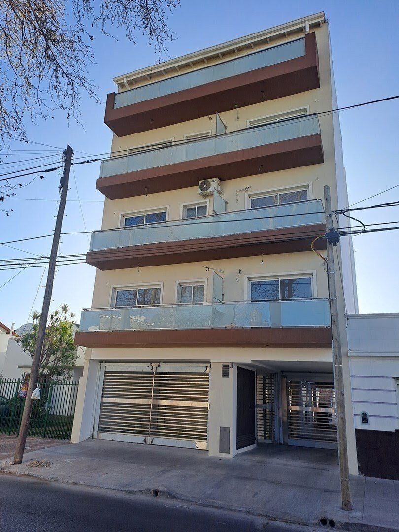 Rivadavia 4300