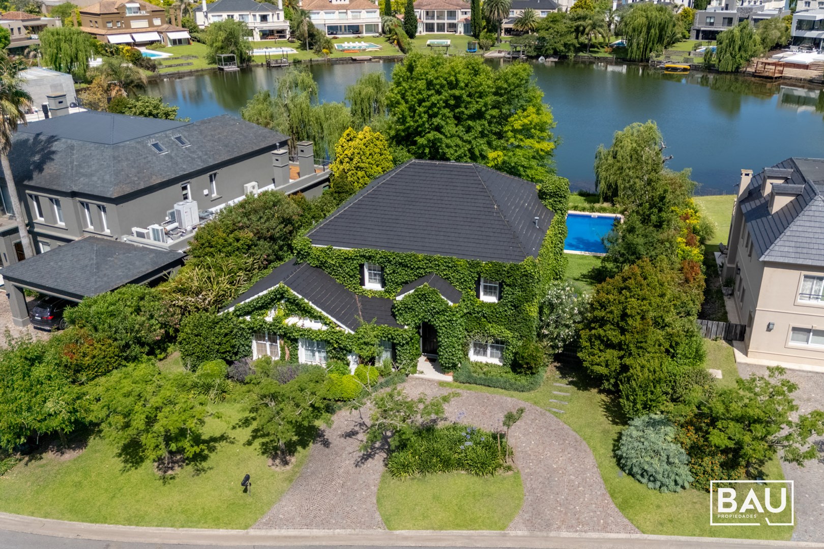 Av. de Los Lagos 5800