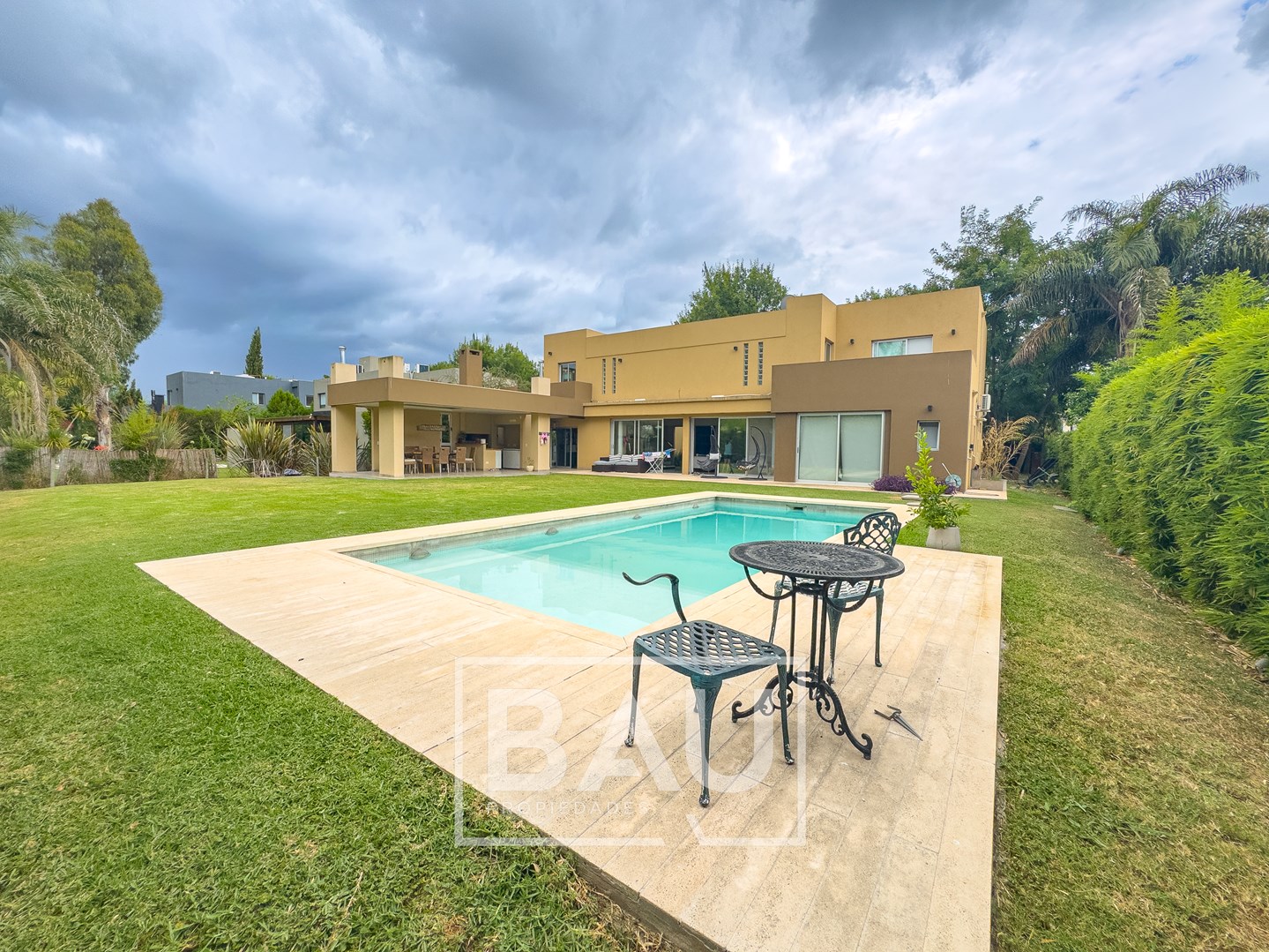 Barrio Cerrado Santa Ana