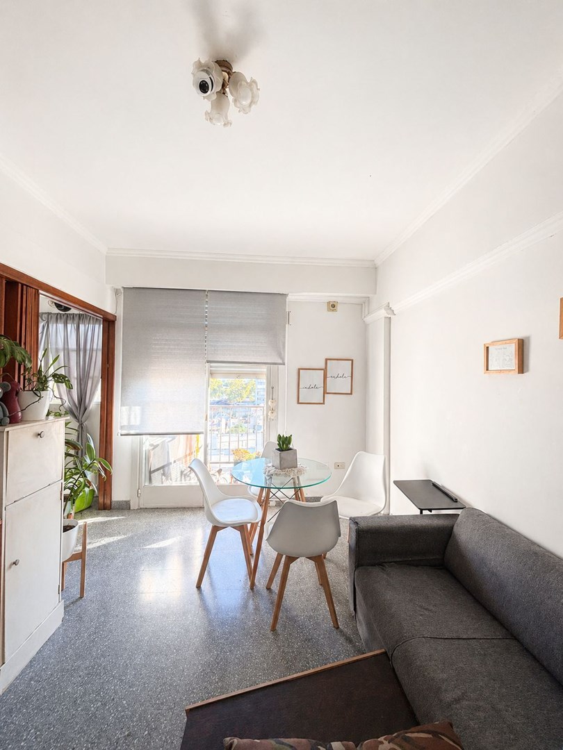 Hipolito Yrigoyen 800