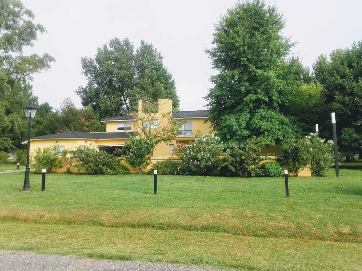 Ruta 25 km 7,5 - PILAR  - HARAS DEL SOL