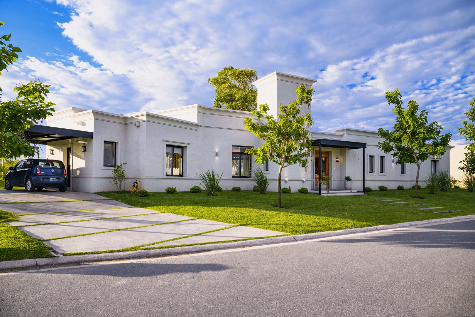 Venta Casa una planta 3 dormitorios, barrio privado Puertos del Lago, Ceibos