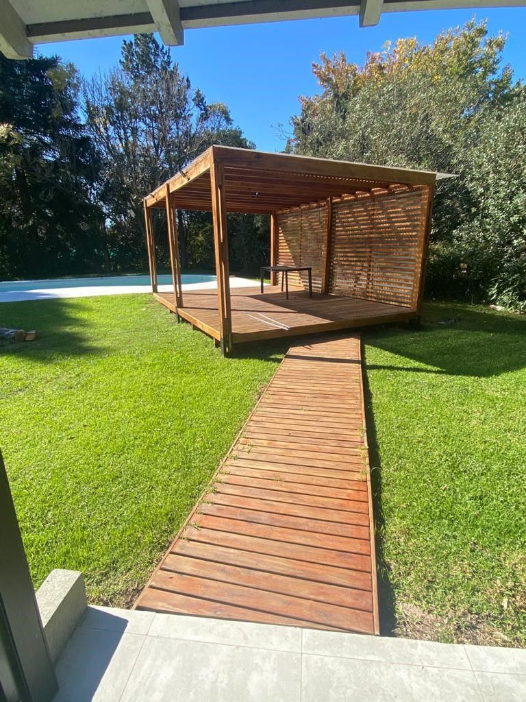 deck exterior 2