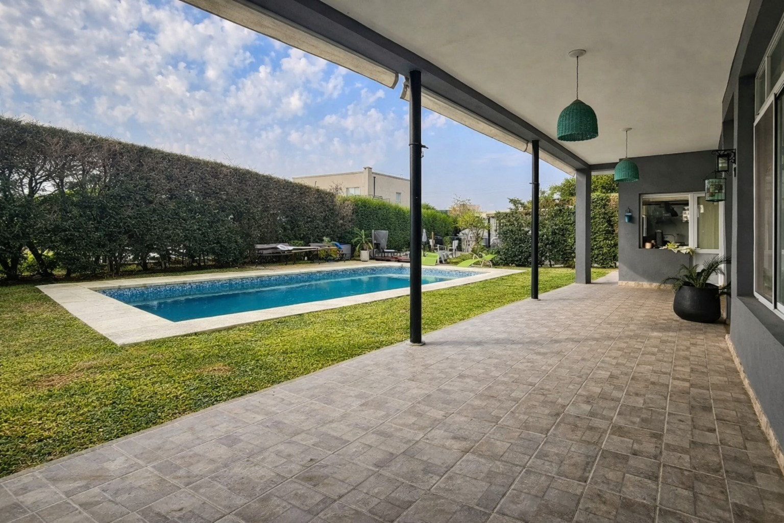 Aristobulo del Valle al 5100