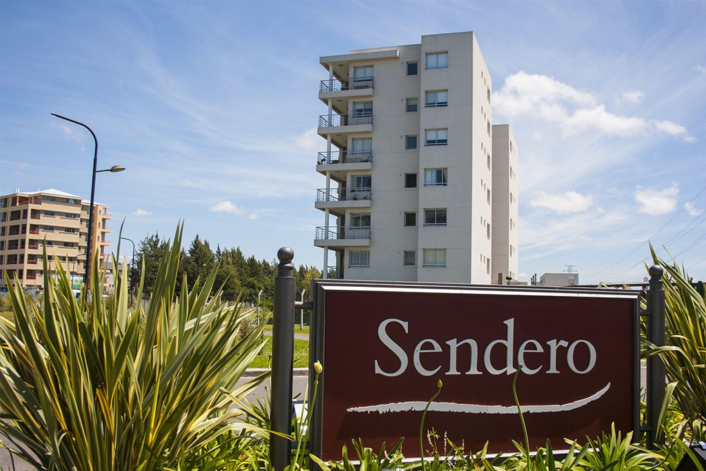 Sendero 100