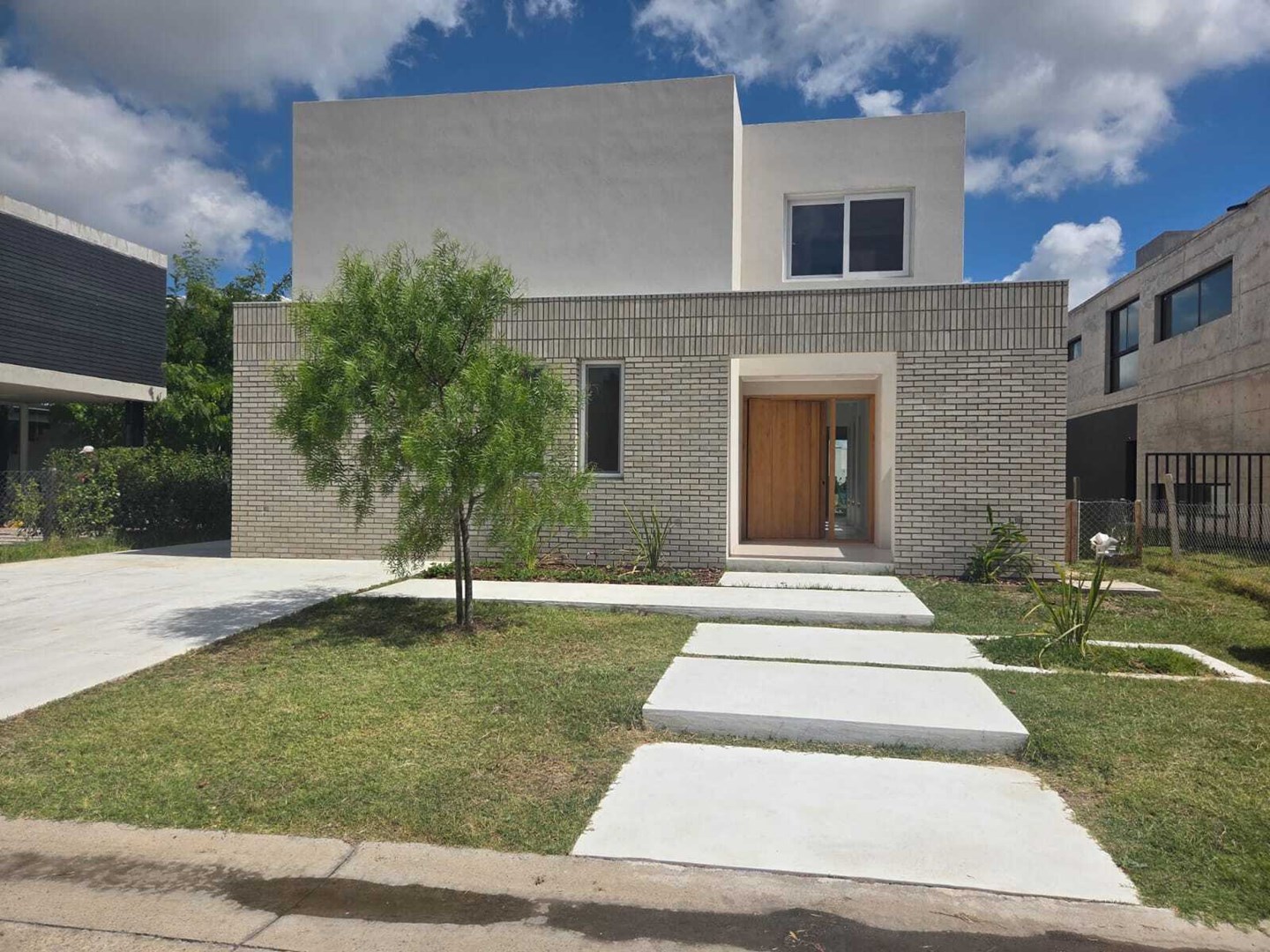 Barrio Laguna GRande 4400