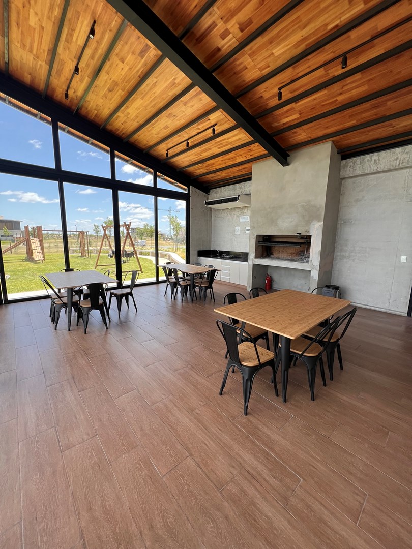 QUINCHO HOUSE