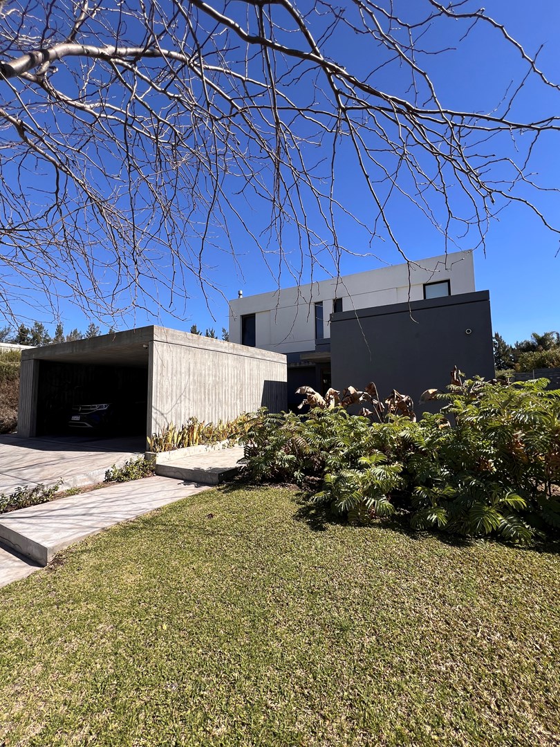 Dean Funes 3701, Santa Teresa, Tigre