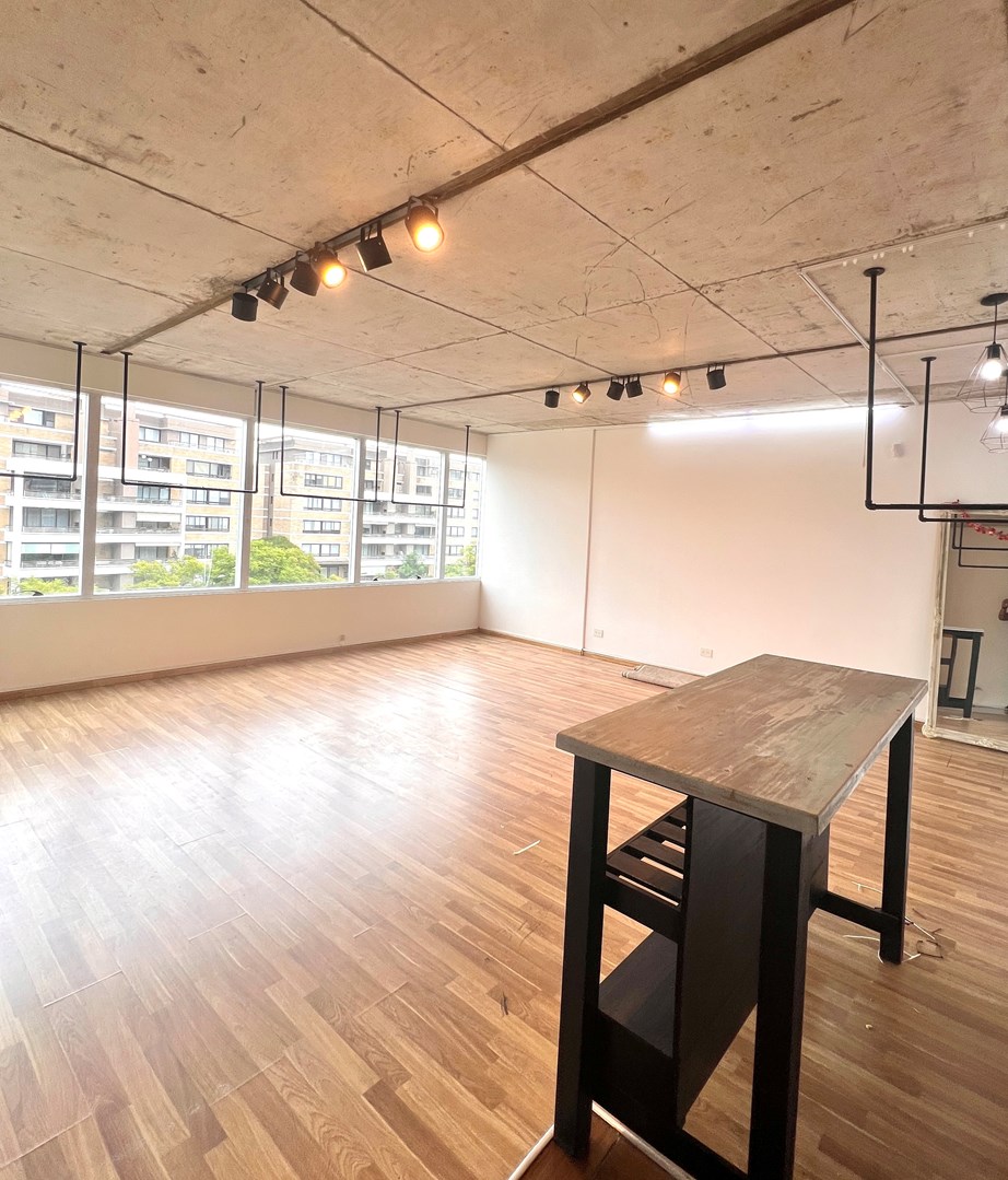 Oficina en Alquiler Nordelta Edificio Vientos 100