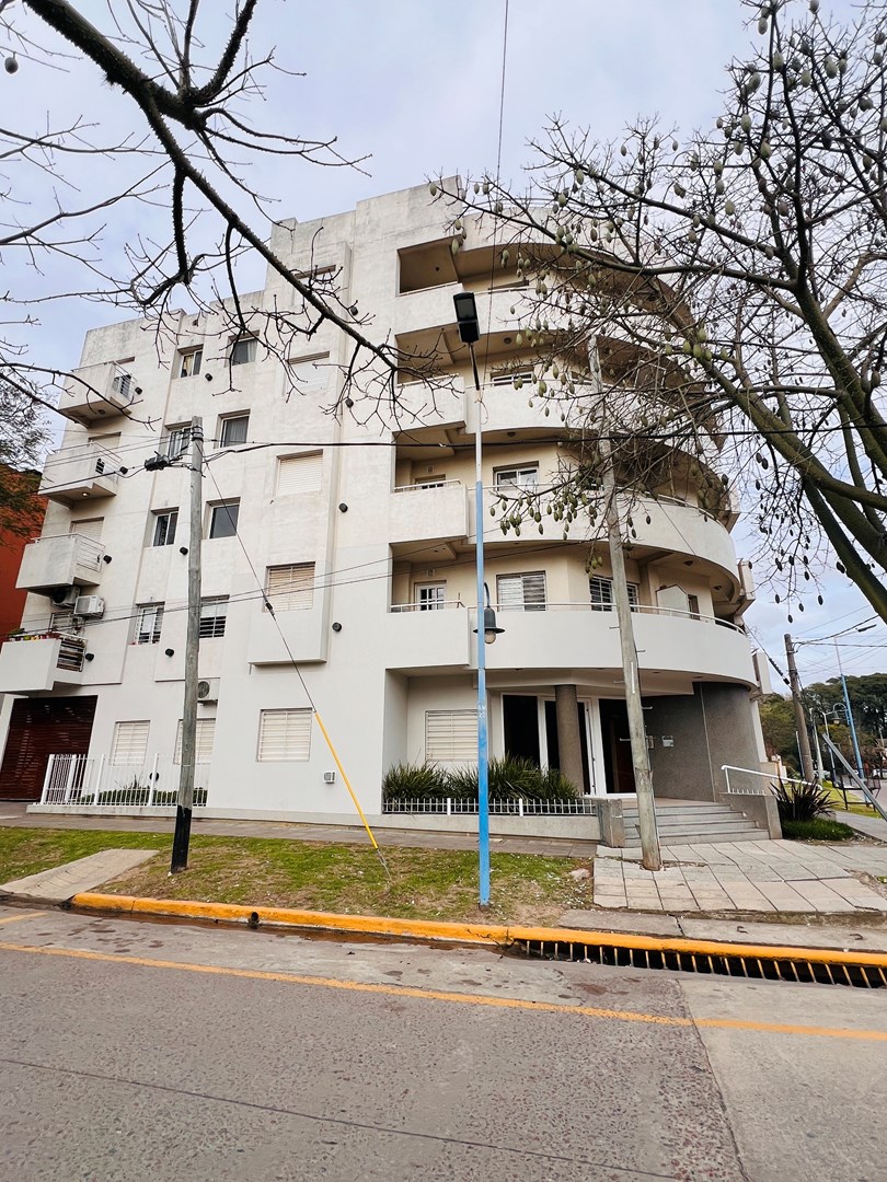 Venta Departamento 2 ambientes con cochera  Belen de Escobar 100