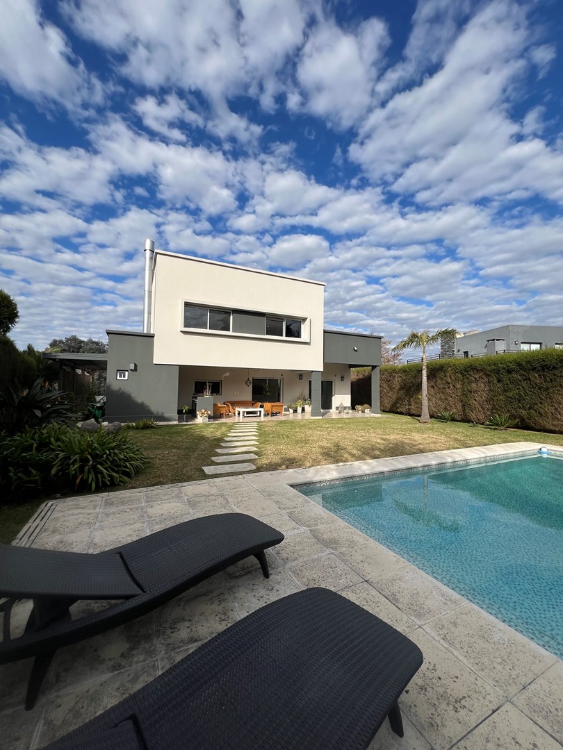 HARAS DE SANTA MARIA 100