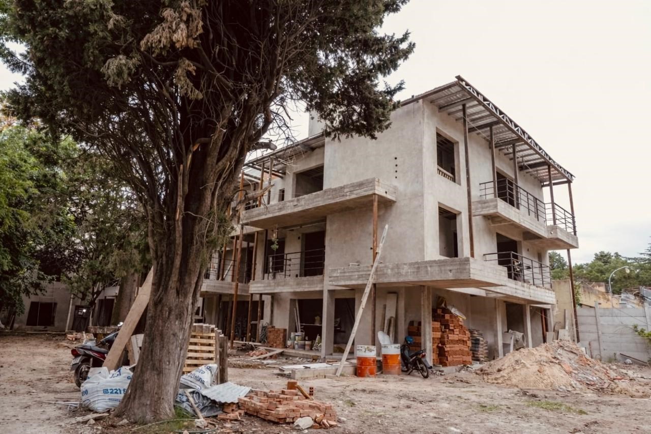 camino Gral Belgrano y 465