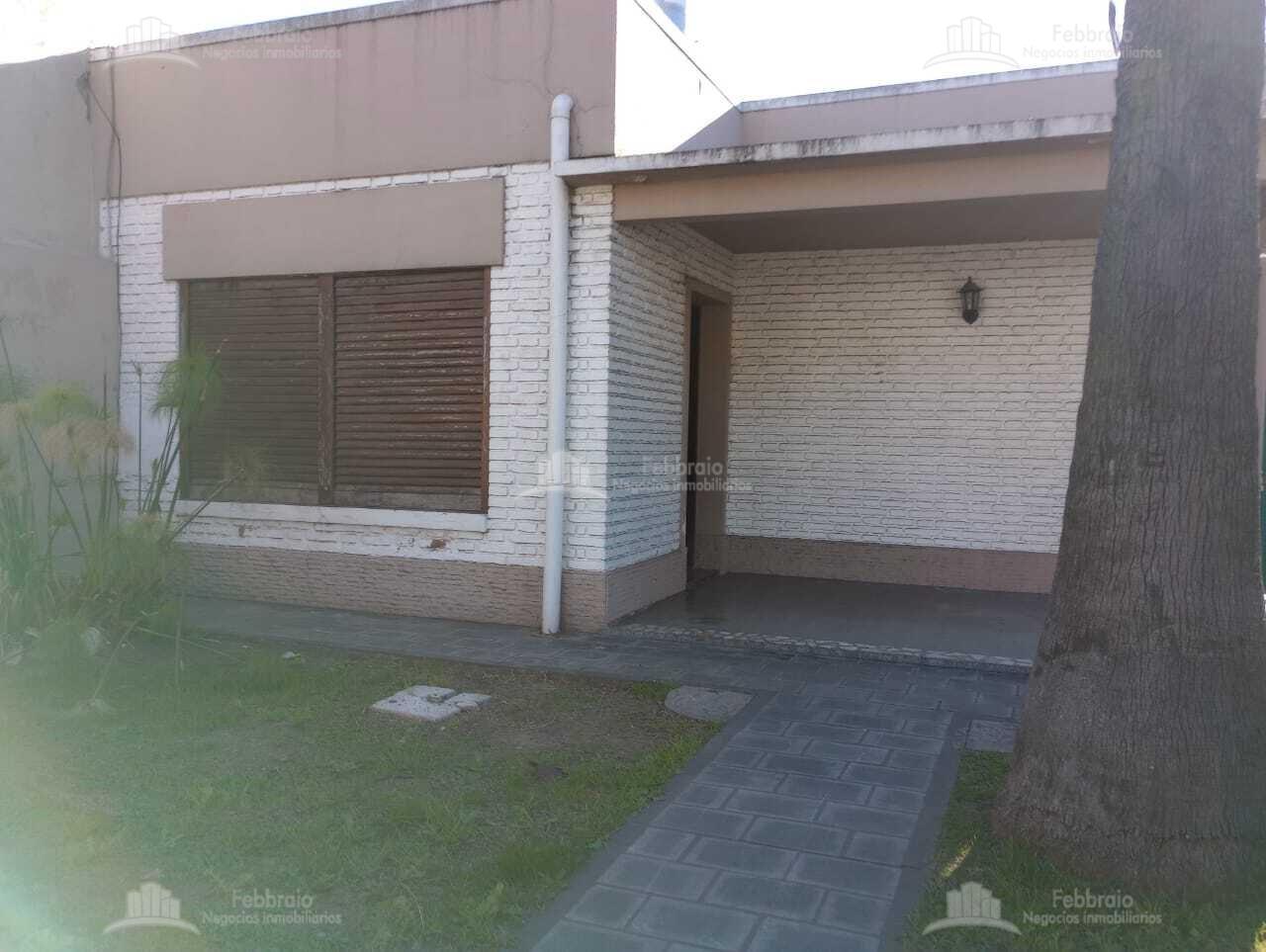 Senador Moron 700