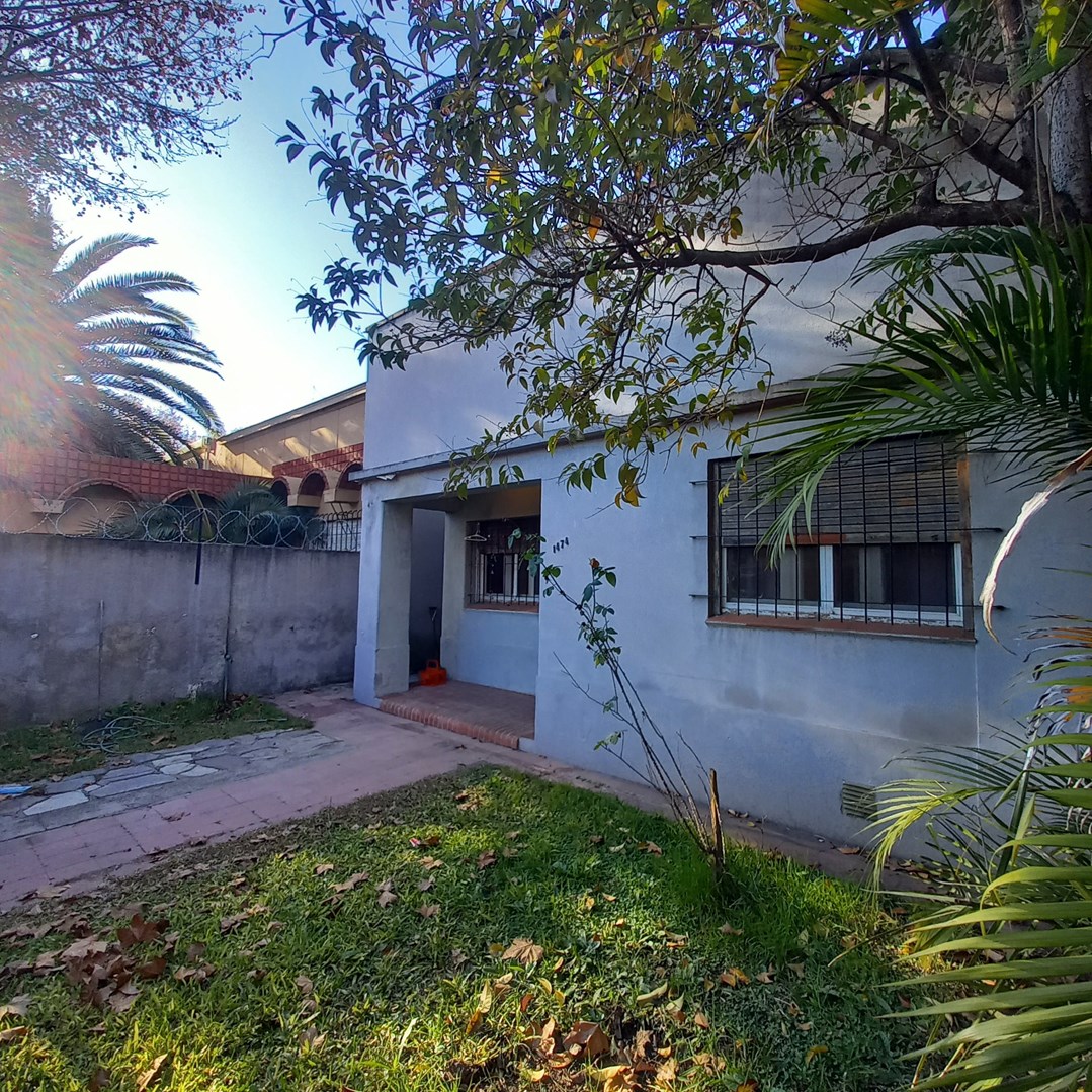 Arenales 1400